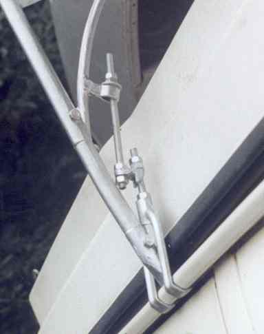 wishbone clamp close-up